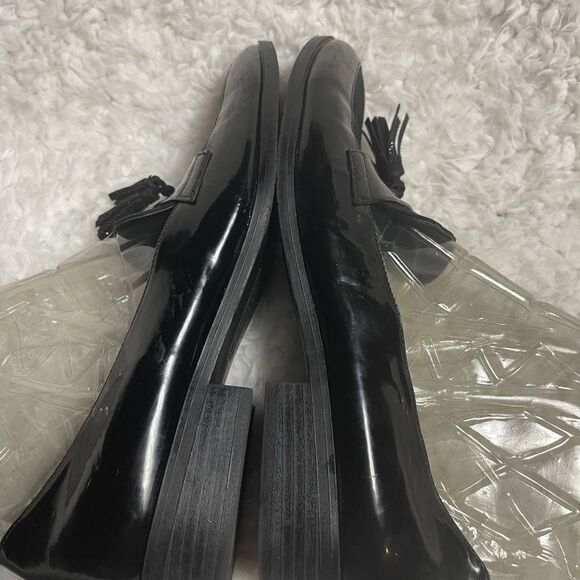 Kenneth Cole Reaction synthetic patent & suede loafers tassel accent SZ9.5 - Picture 7 of 11